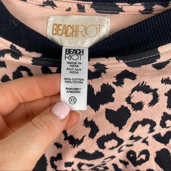 Beach Riot Ava Leopard Print Crop Sweatshirt - Picture 5 of 6